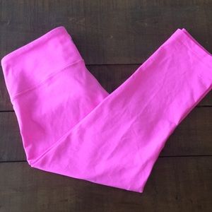 💜🍭🍬LULULEMON Wunder Unders  8🍭🍬💜